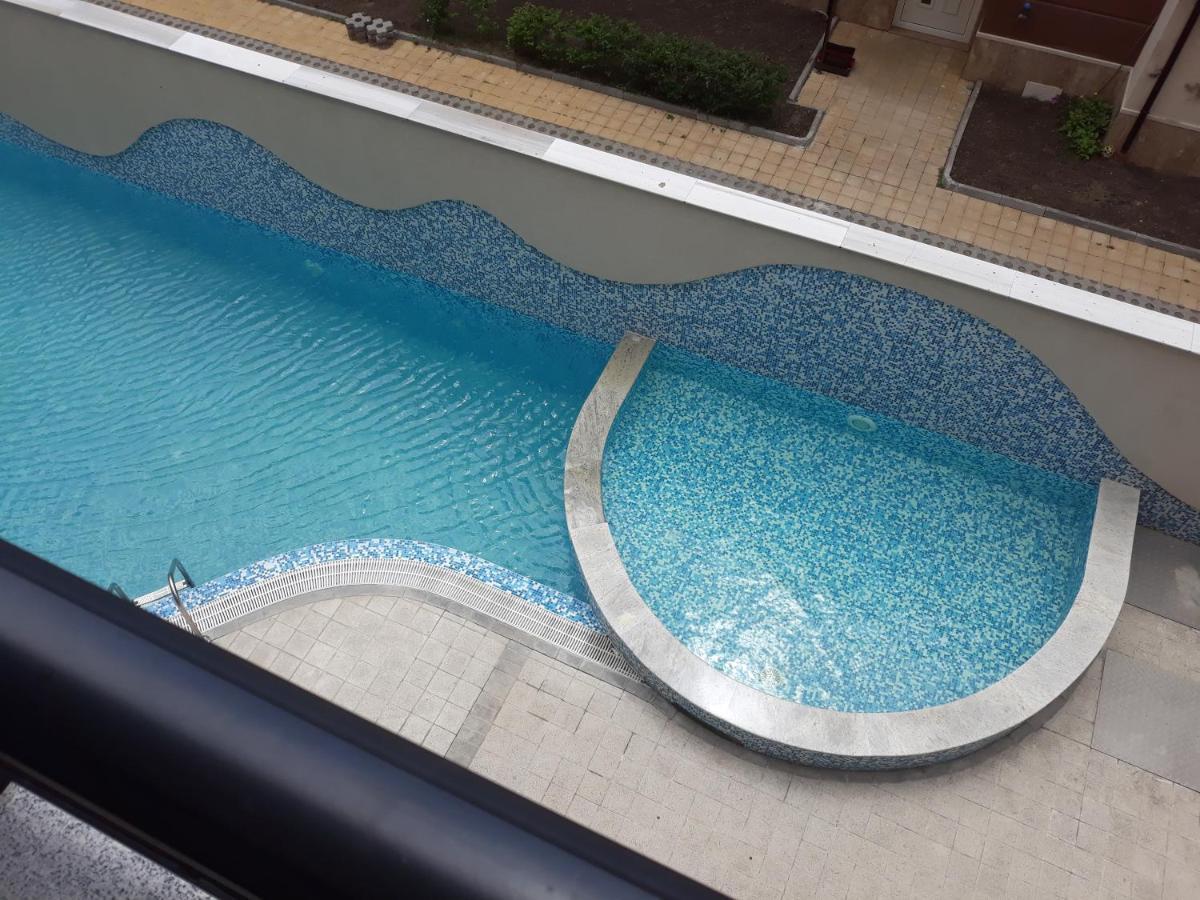 Таня 8 Apartment Pomorie Bagian luar foto